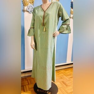 Elegant Green and Gold Women's Dress / Abaya / Kaftan